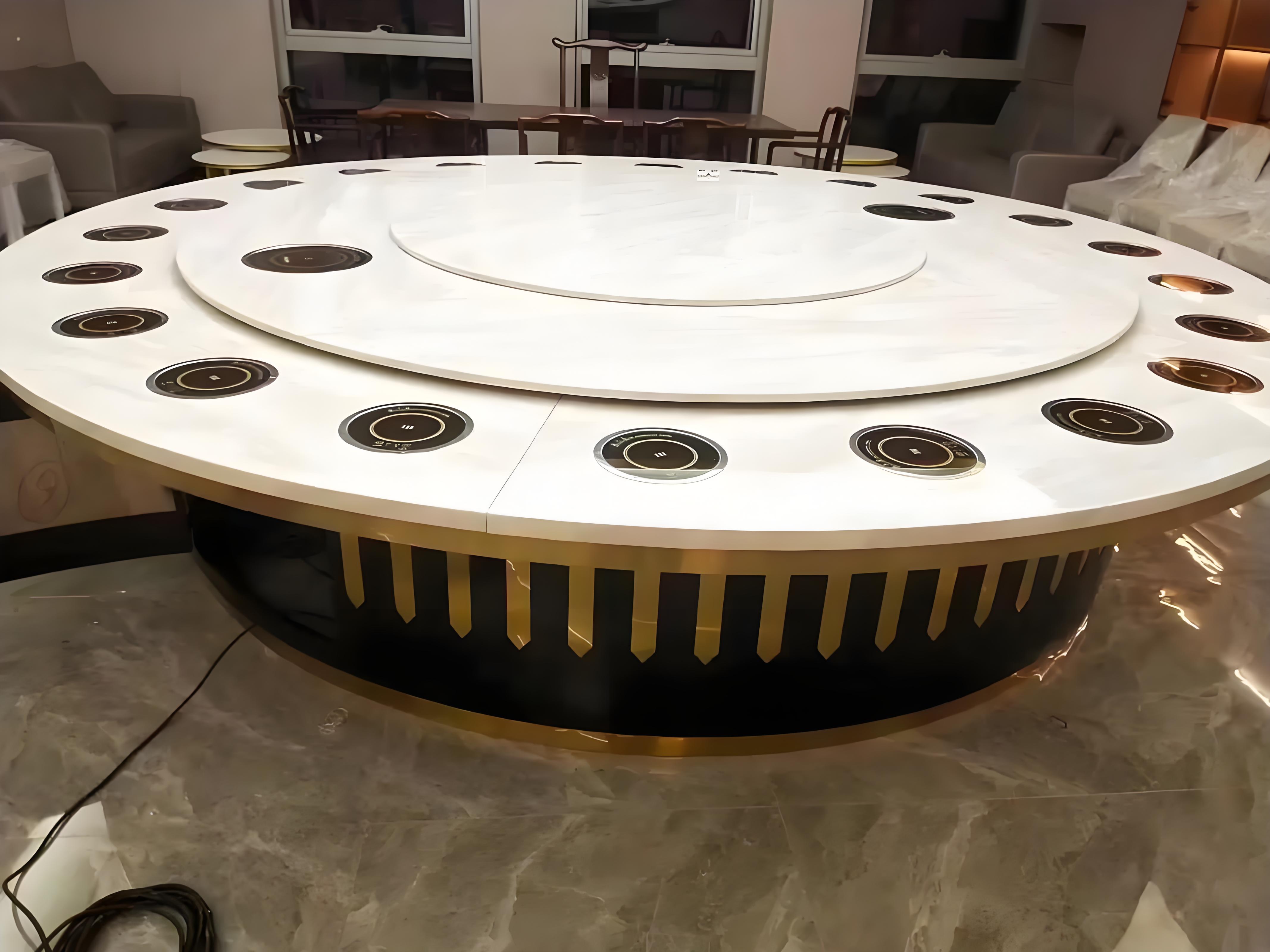 济南市旋转火锅桌中餐桌 - 方案